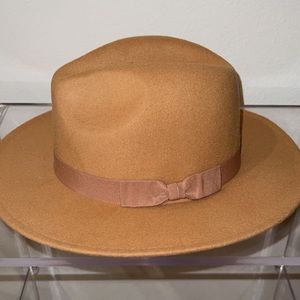 Caramel Felt Hat